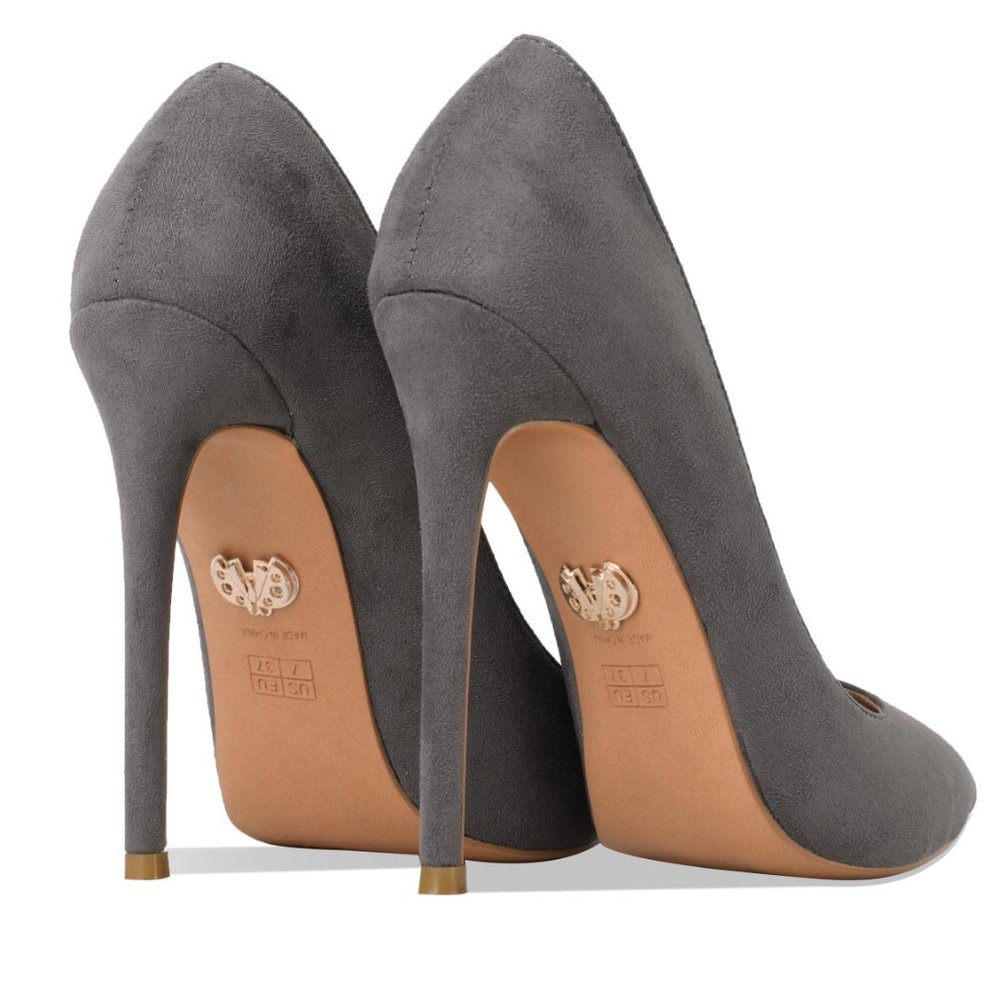 Petit Cadeau Leona - Classic and Sexy Slip on Pumps with 5" High Heels. NEW! - Picture 4 of 8